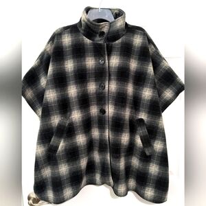 LeModa women's poncho